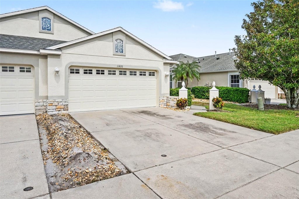 Photo of 11426 Cambray Creek Loop, Riverview, FL 33579 (MLS # O6445821)