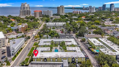 Photo of 1301 S Howard Avenue #A6, Tampa, FL 33606 (MLS # TB8417972)