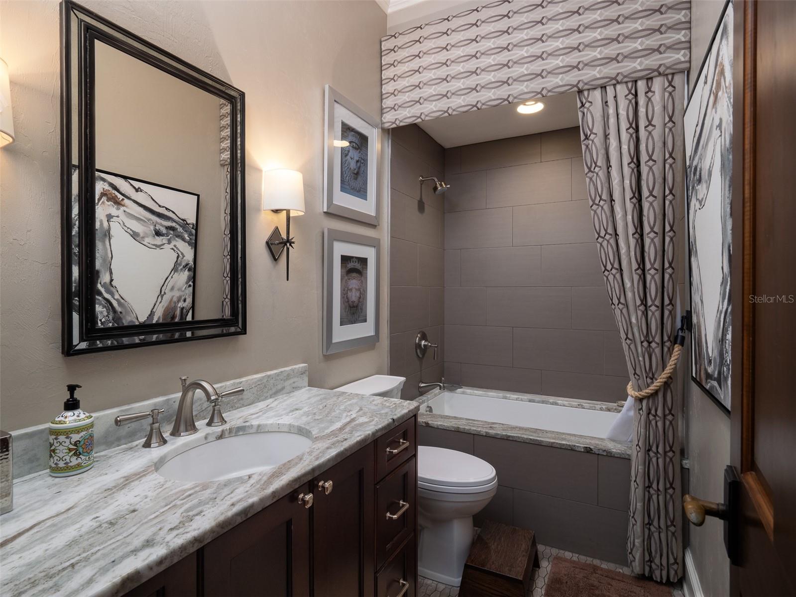 BILTMORE PH 1 - Residential