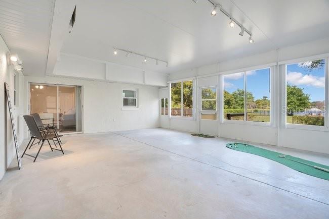 TRIPLET LAKE SHORES ADD REP OF BLK D - Residential