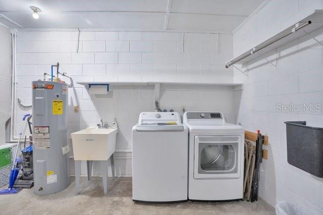 TRIPLET LAKE SHORES ADD REP OF BLK D - Residential