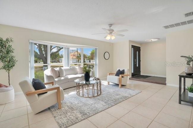 TRIPLET LAKE SHORES ADD REP OF BLK D - Residential