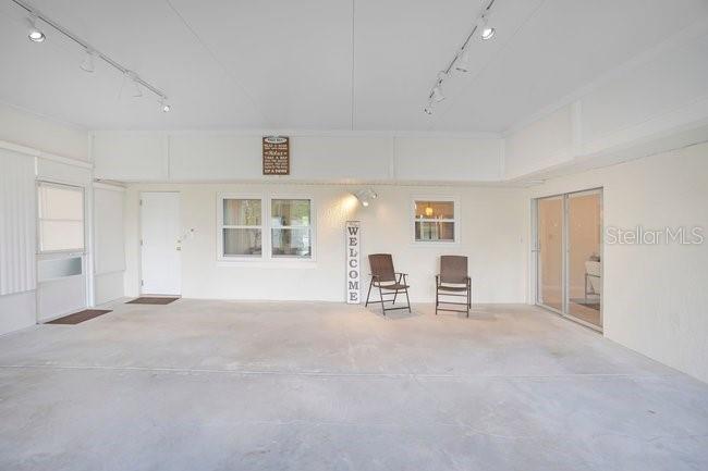 TRIPLET LAKE SHORES ADD REP OF BLK D - Residential