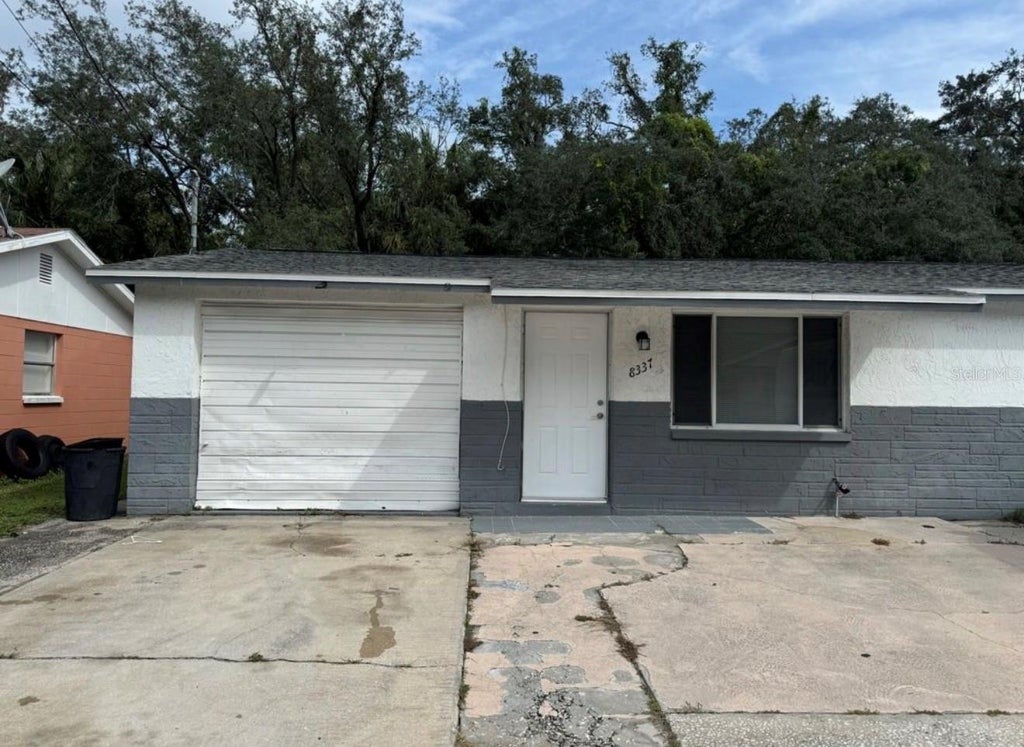 Photo of 8337 Sunnydale Drive, Hudson, FL 34667 (MLS # TB8550821)