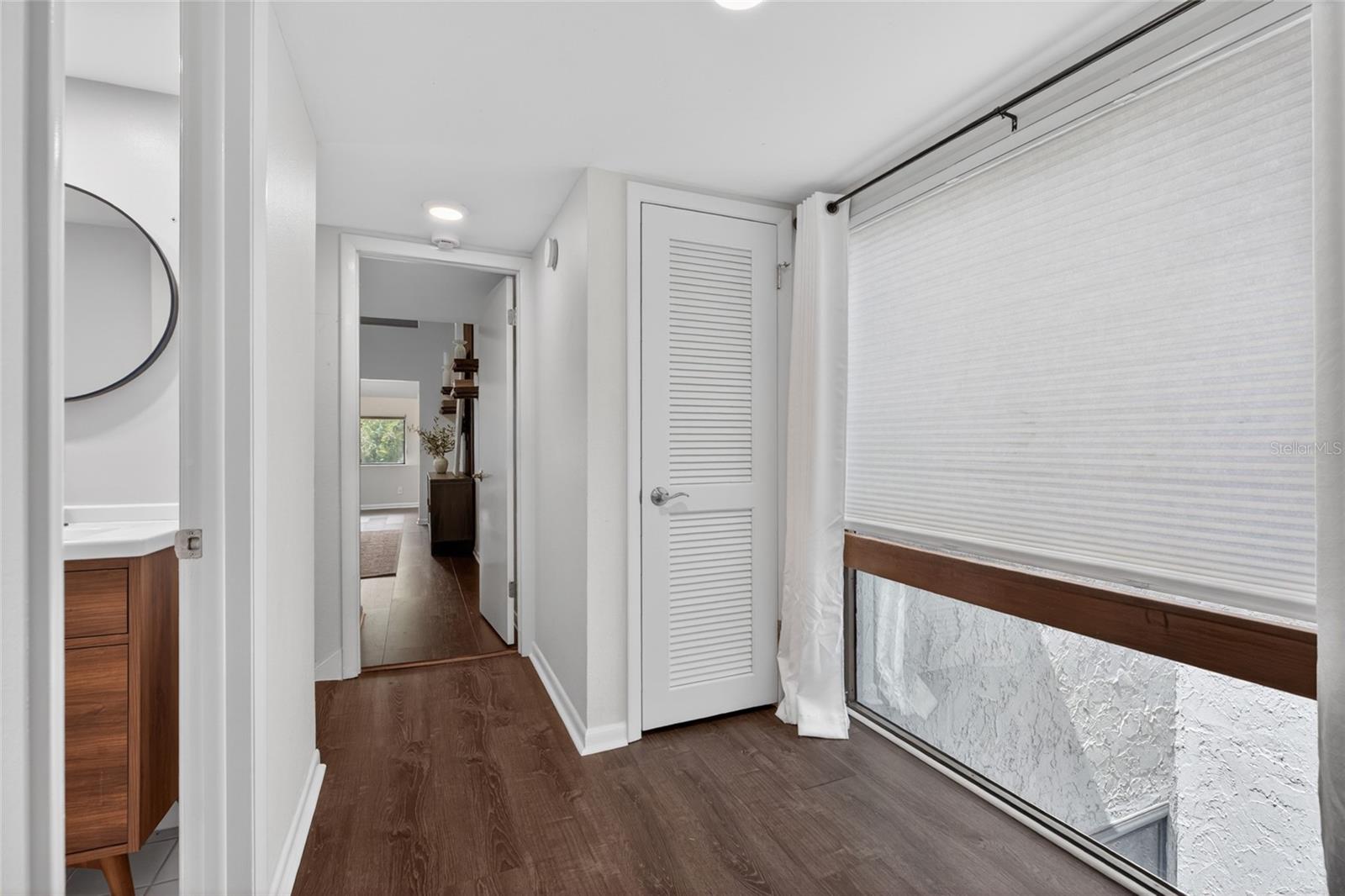 CARROLLWOOD VILLAGE FAIRWAY TO - Residential