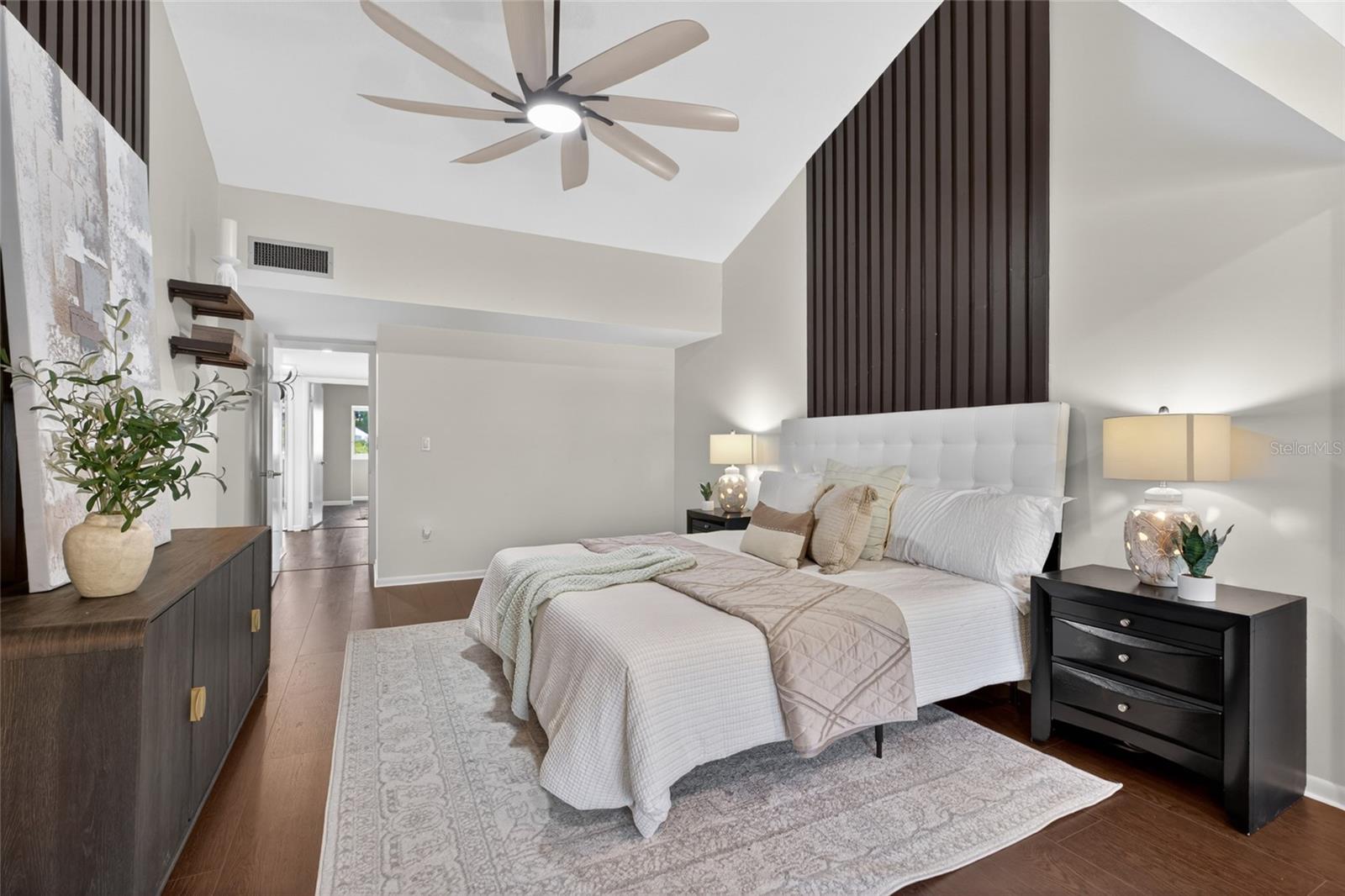 CARROLLWOOD VILLAGE FAIRWAY TO - Residential