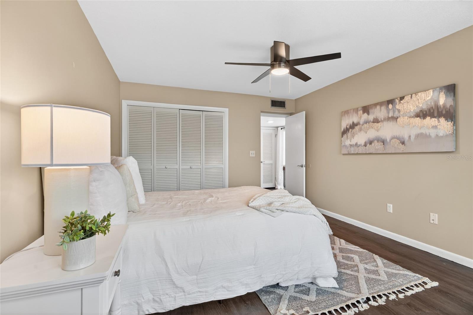 CARROLLWOOD VILLAGE FAIRWAY TO - Residential