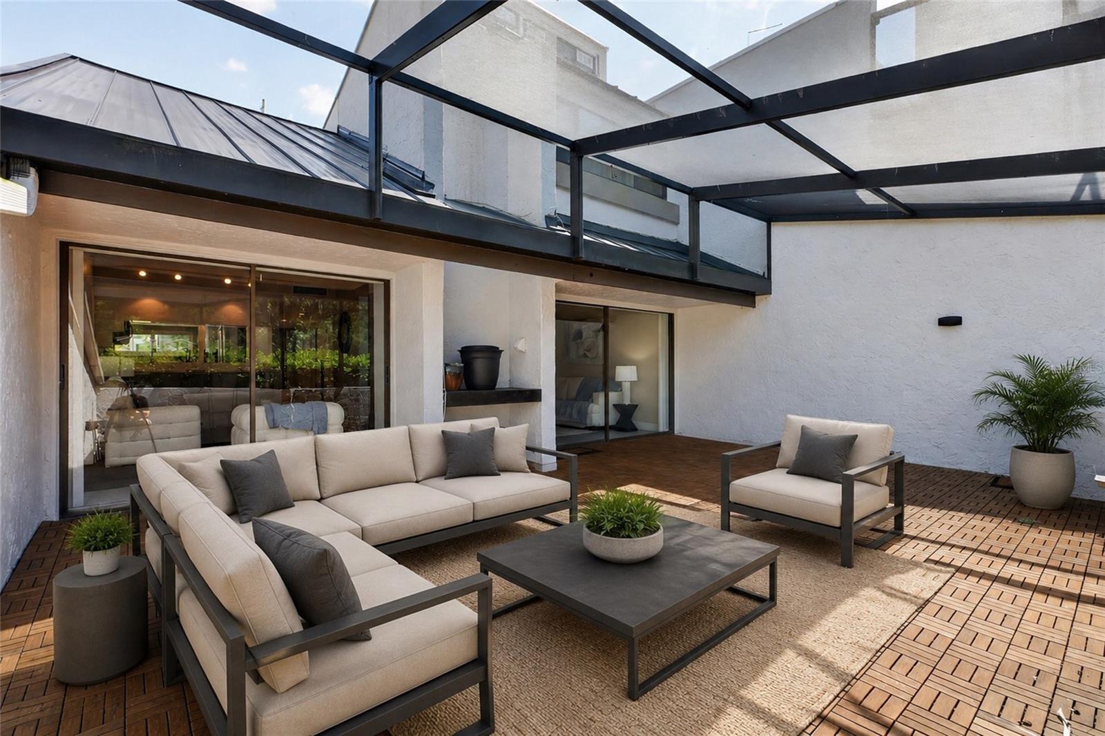 CARROLLWOOD VILLAGE FAIRWAY TO - Residential