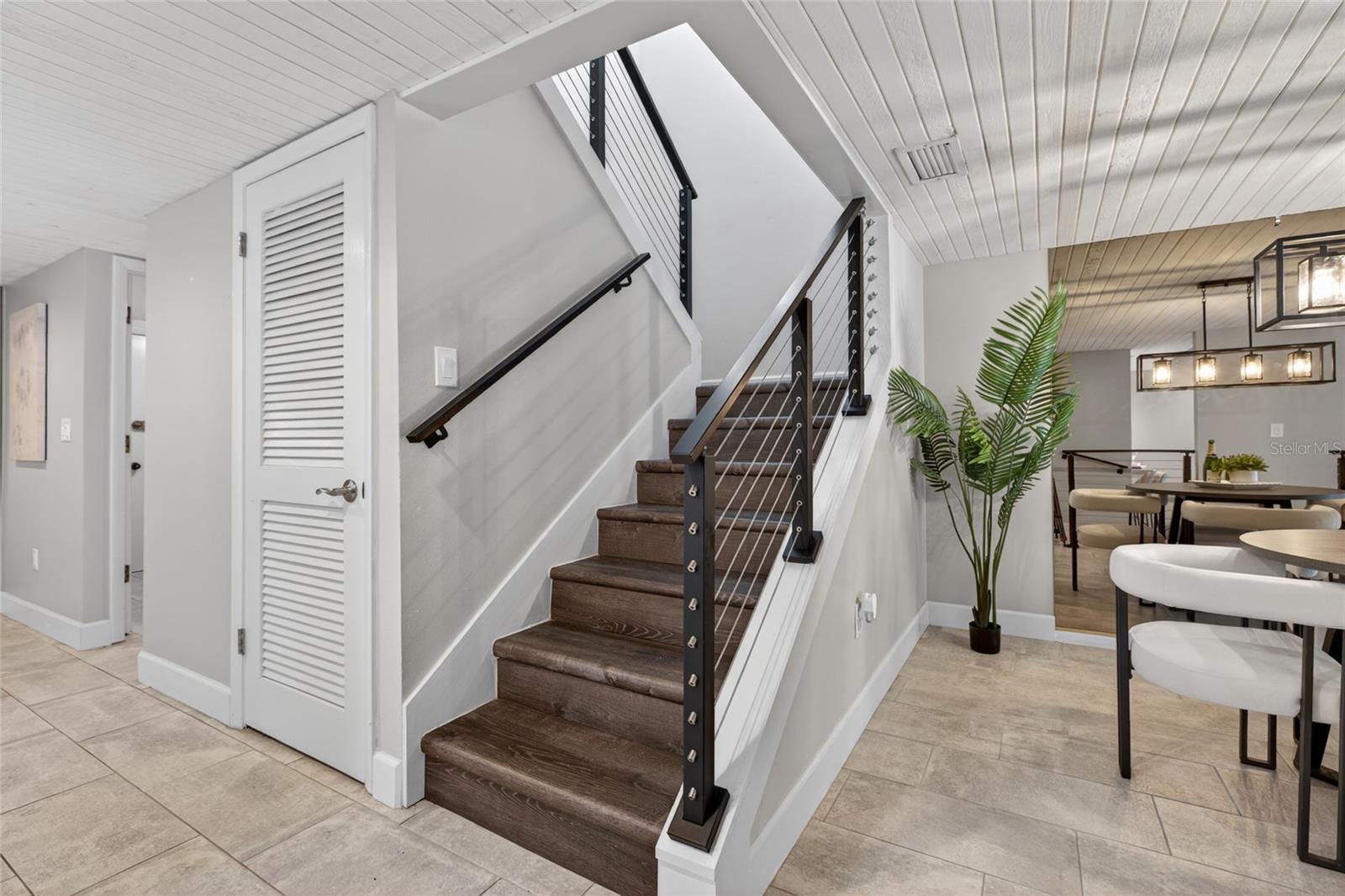 CARROLLWOOD VILLAGE FAIRWAY TO - Residential