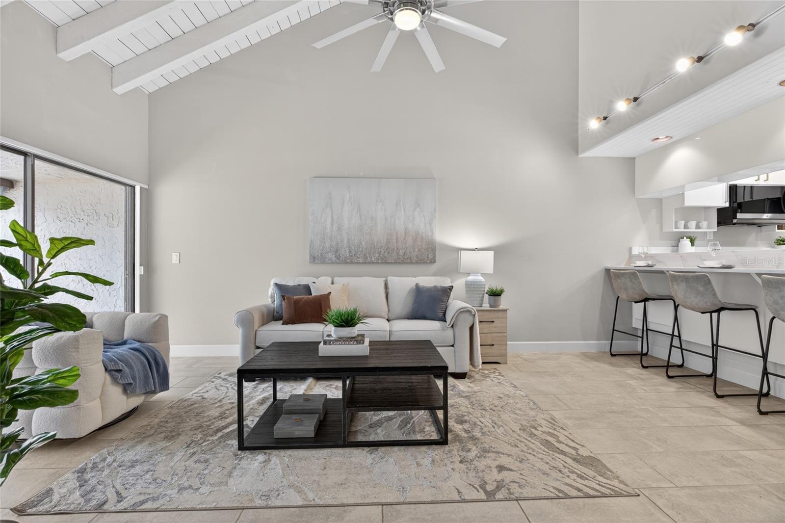 CARROLLWOOD VILLAGE FAIRWAY TO - Residential