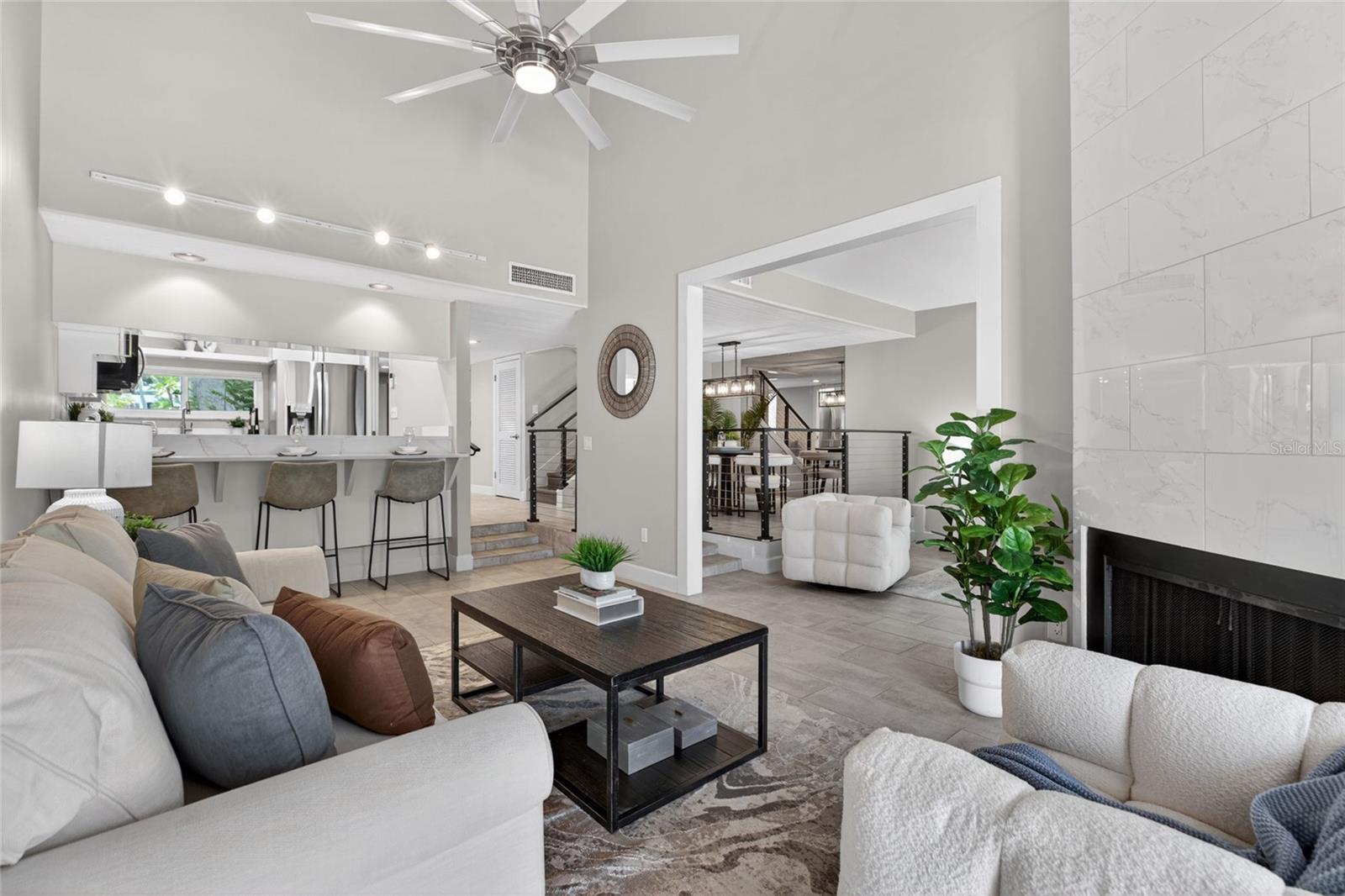CARROLLWOOD VILLAGE FAIRWAY TO - Residential