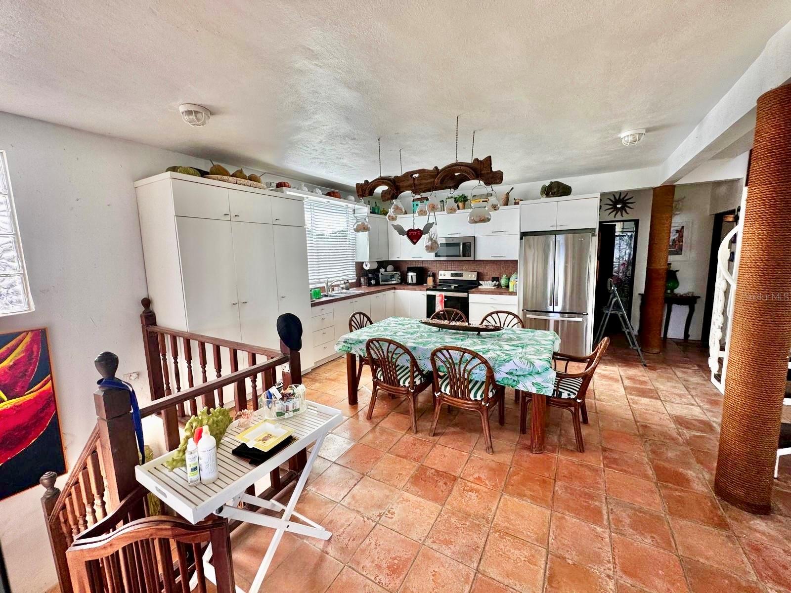 LAS PICUAS - Residential