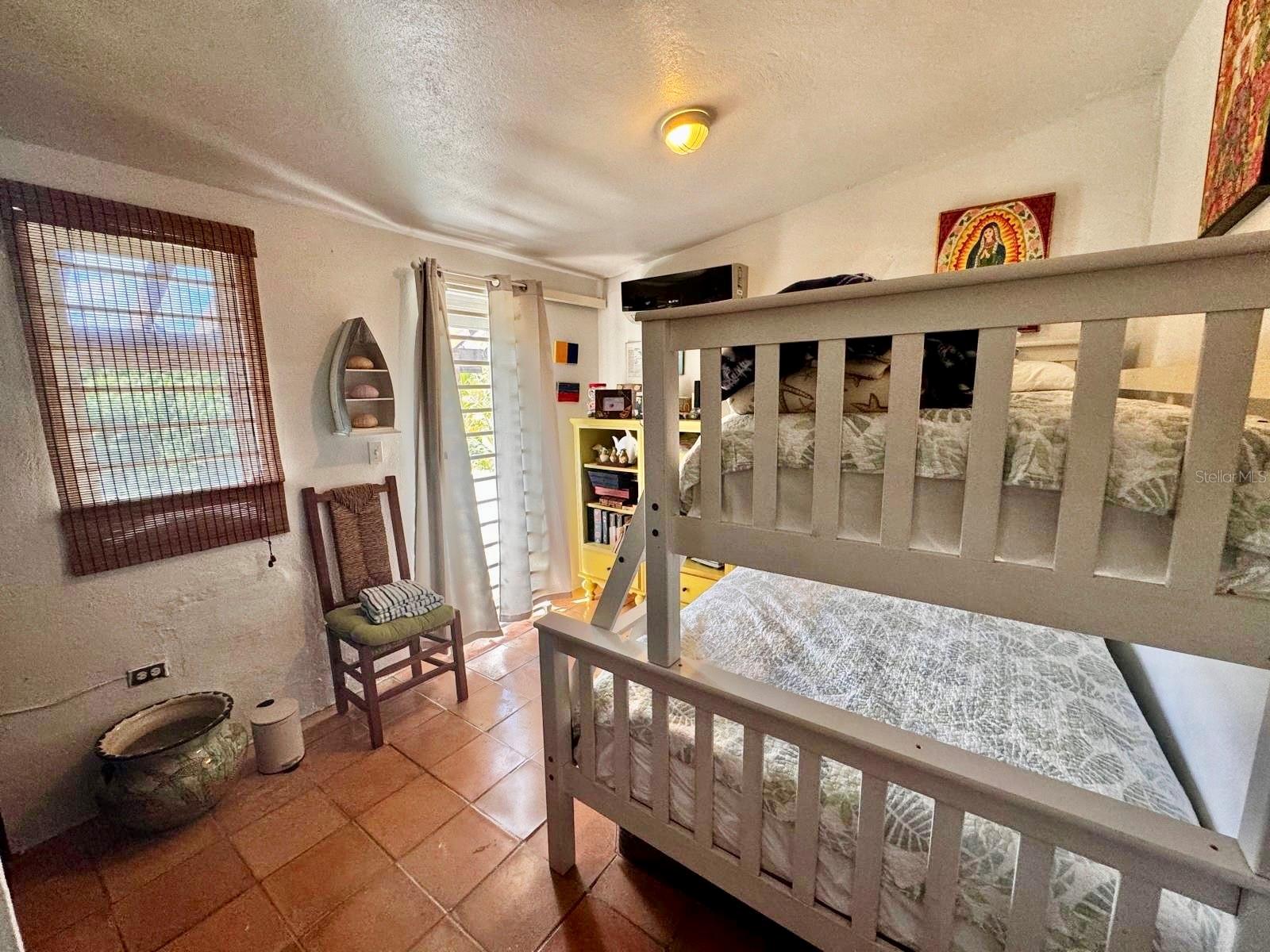 LAS PICUAS - Residential