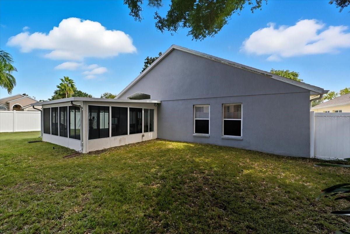 WESTON HILLS SUB - Residential