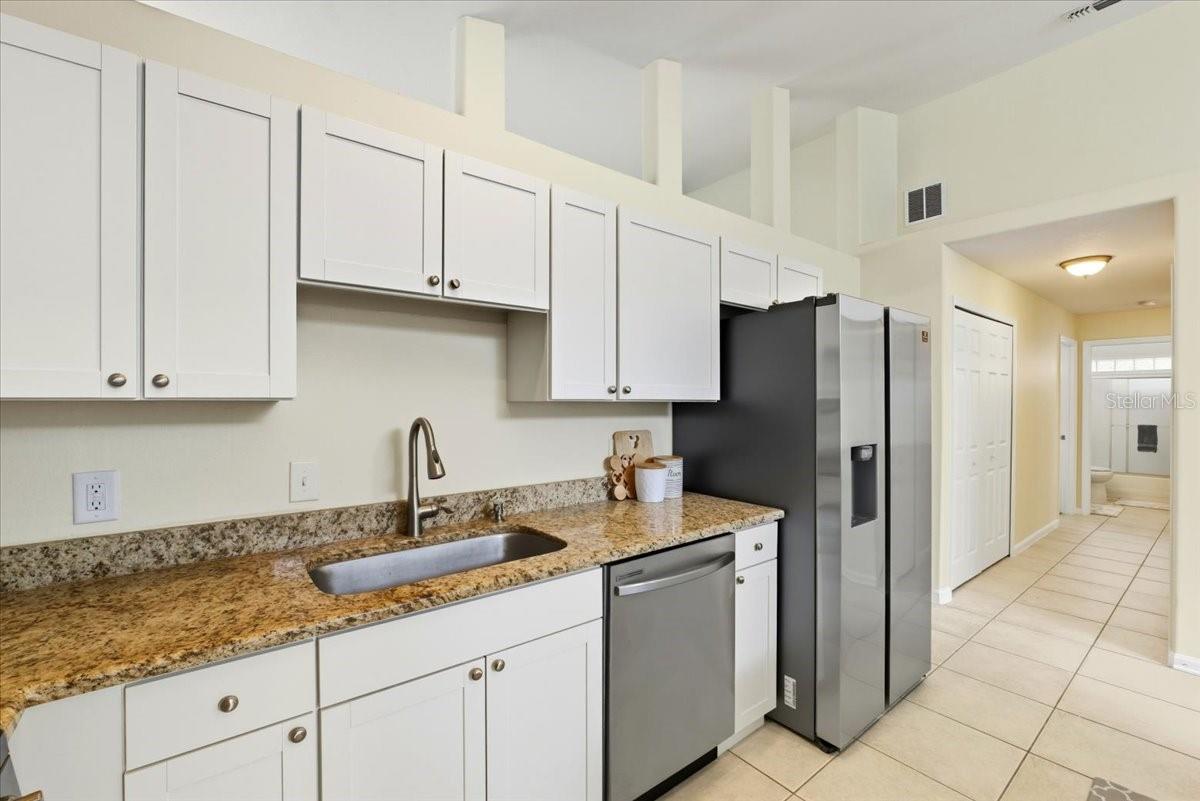WESTON HILLS SUB - Residential