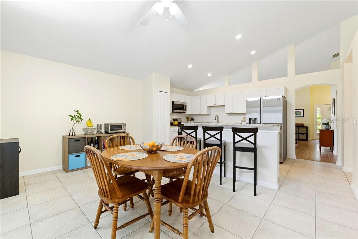 WESTON HILLS SUB - Residential