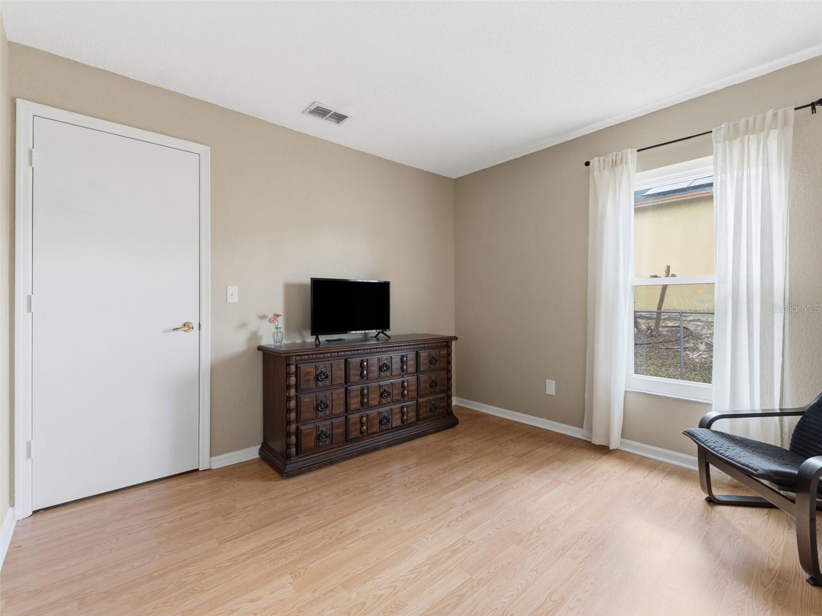 HIGHLAND CHASE - Residential