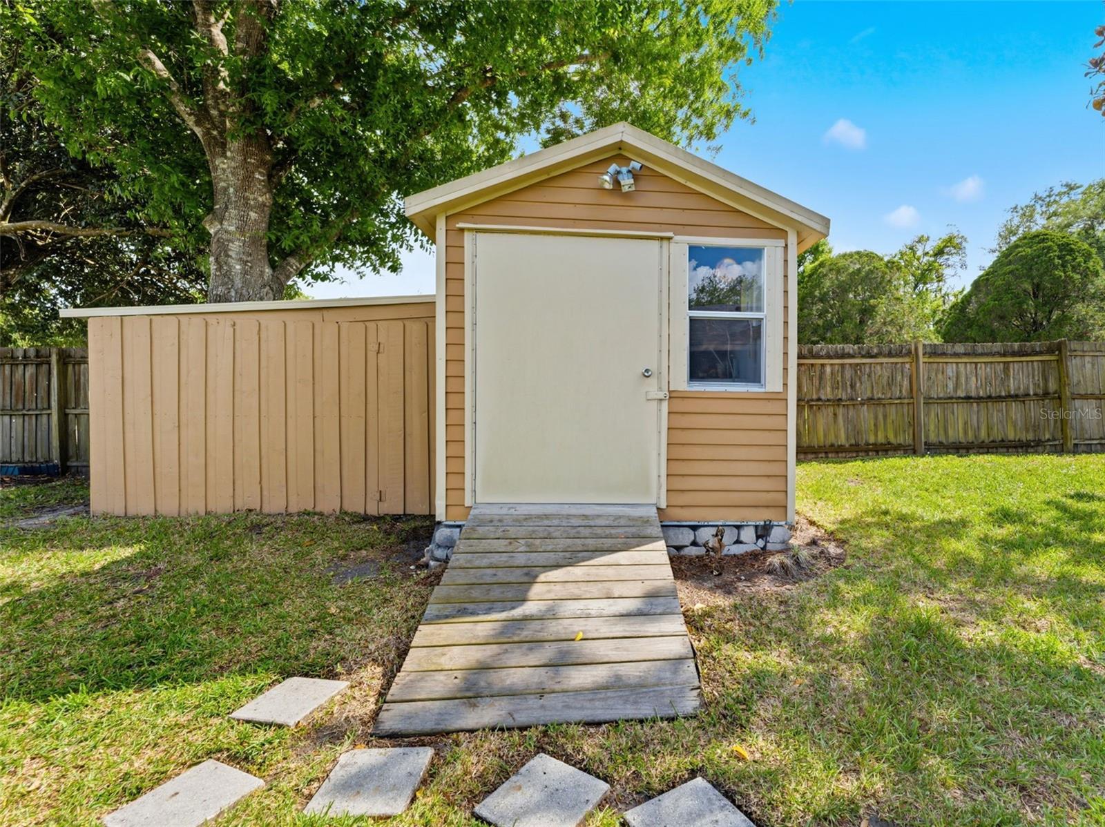 HIGHLAND CHASE - Residential