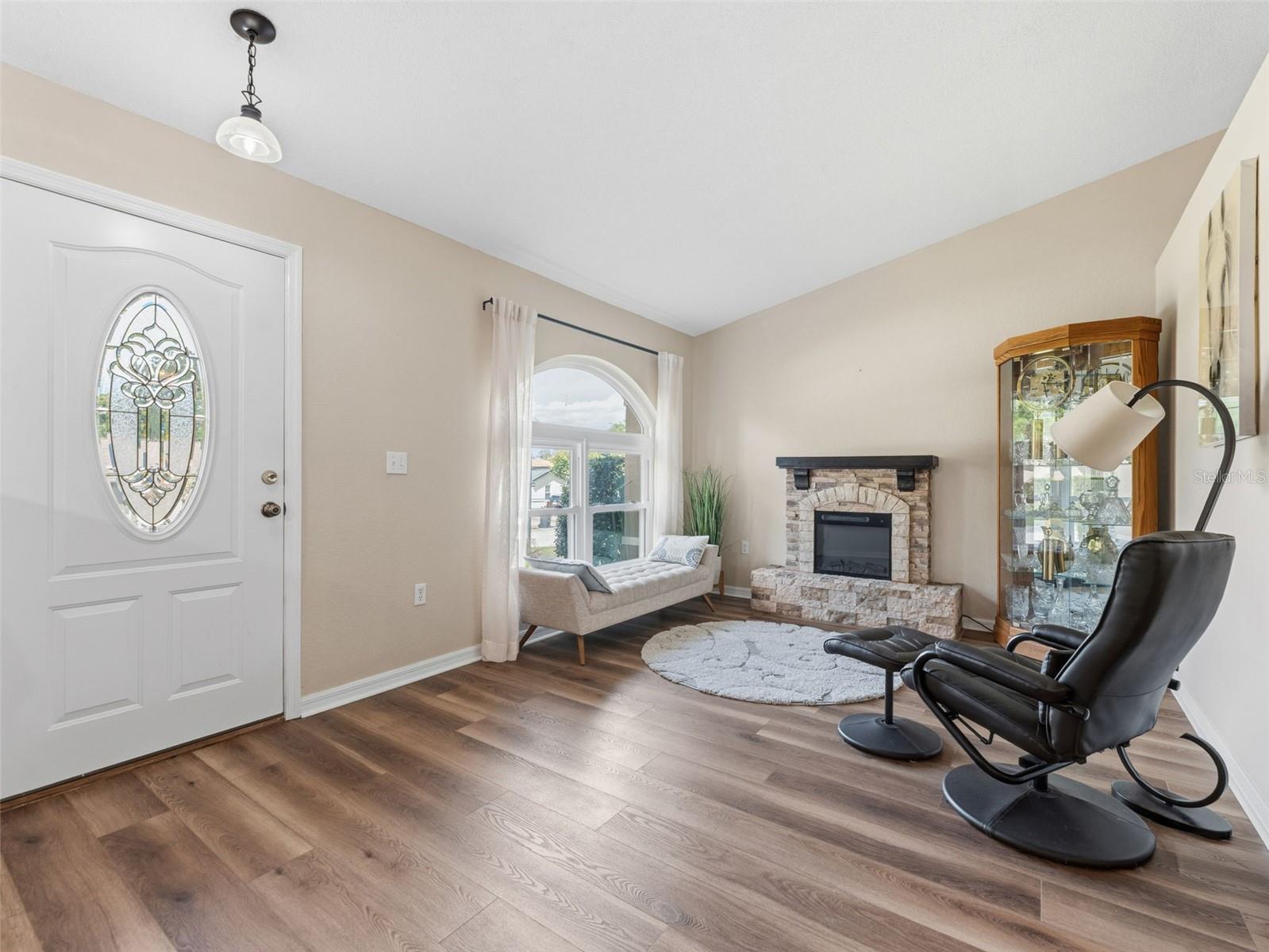 HIGHLAND CHASE - Residential