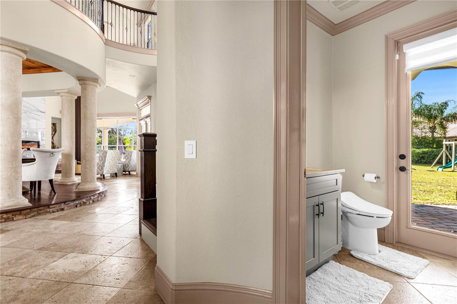 HEATHROW WOODS - Residential