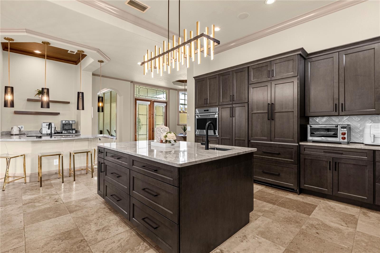 HEATHROW WOODS - Residential