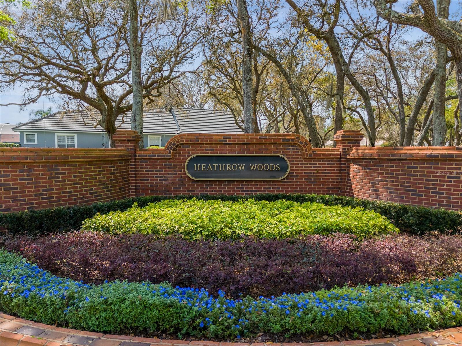 HEATHROW WOODS - Residential