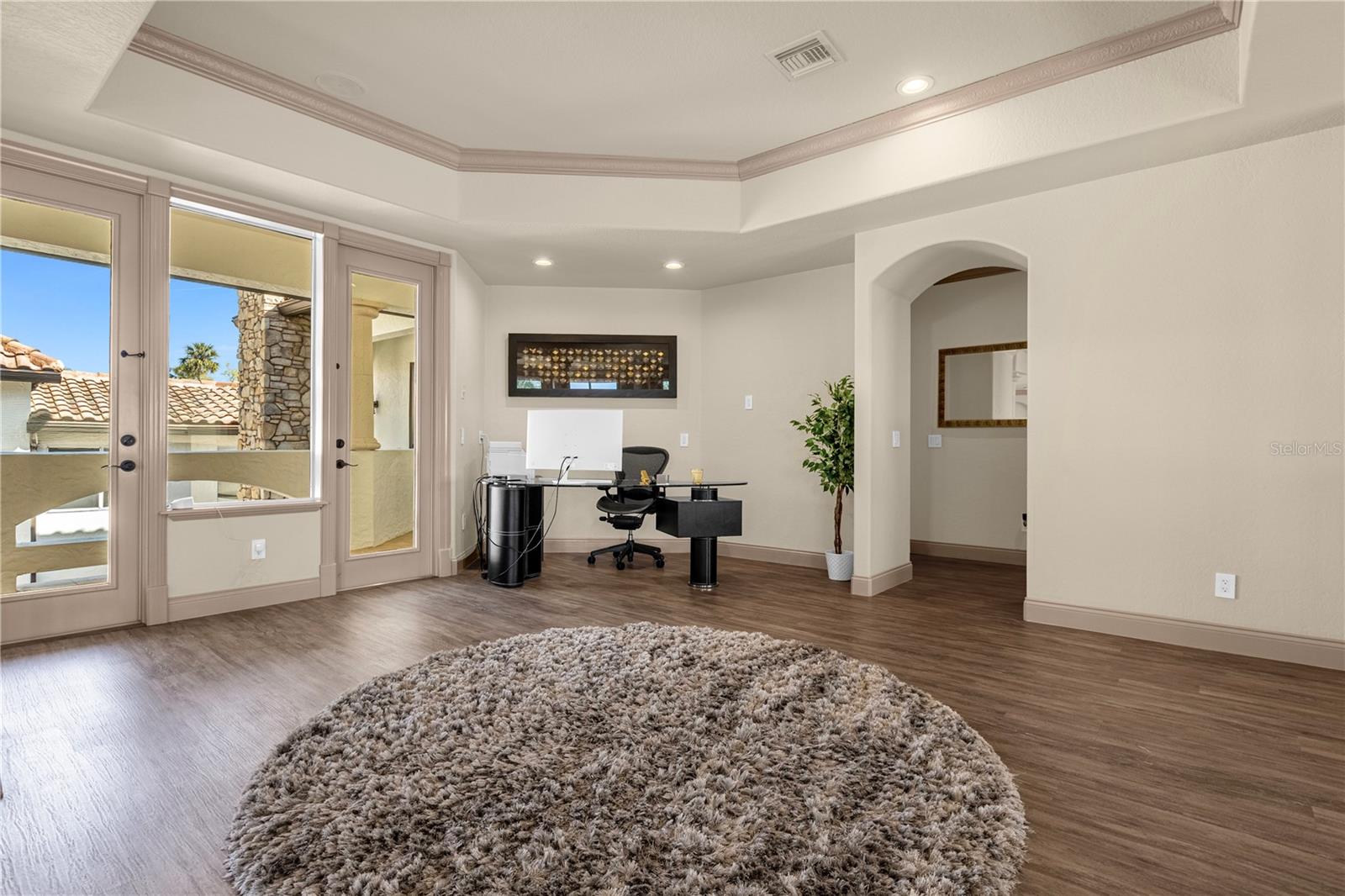 HEATHROW WOODS - Residential