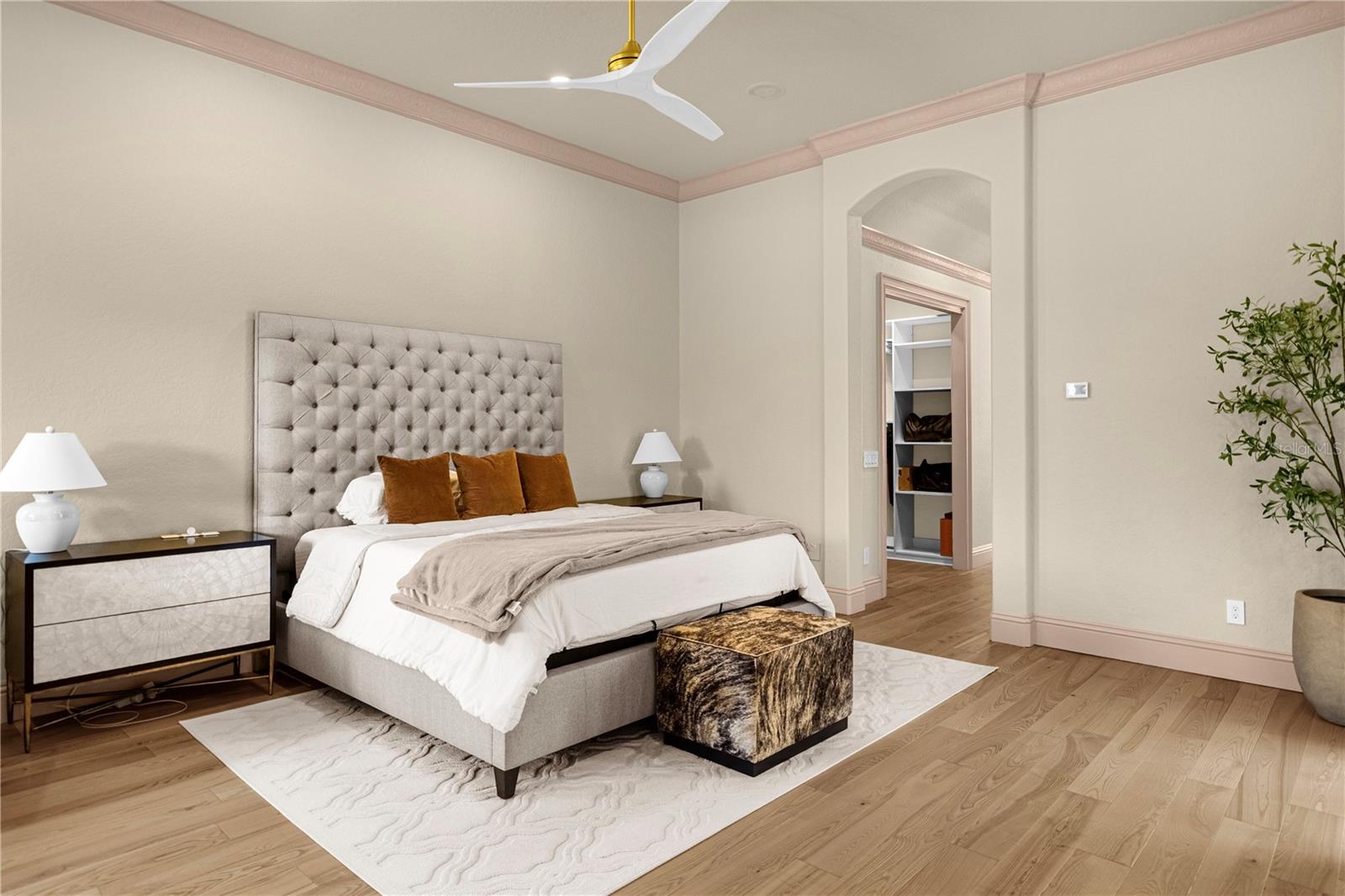 HEATHROW WOODS - Residential