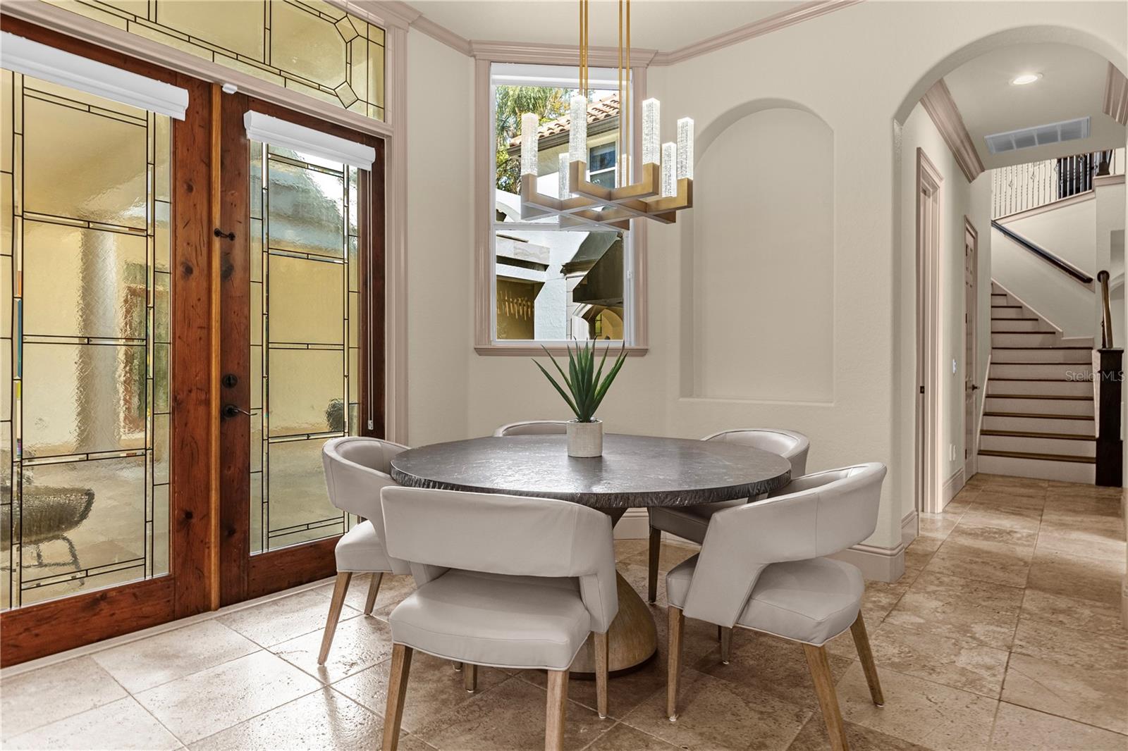 HEATHROW WOODS - Residential