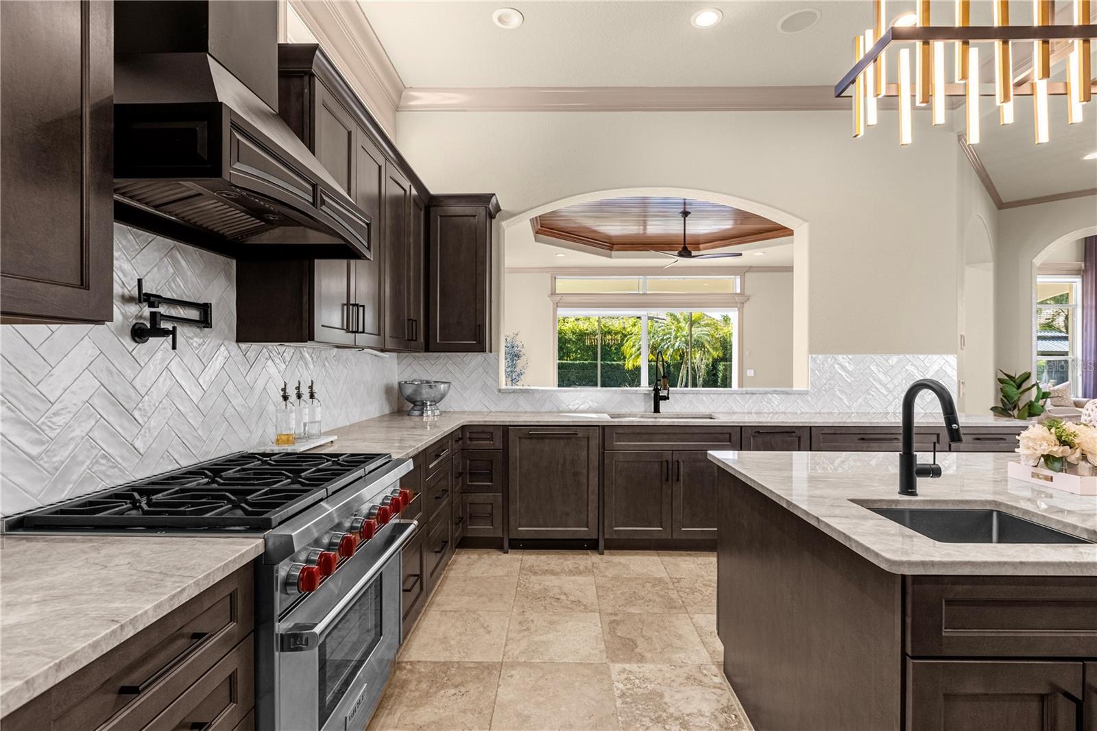 HEATHROW WOODS - Residential