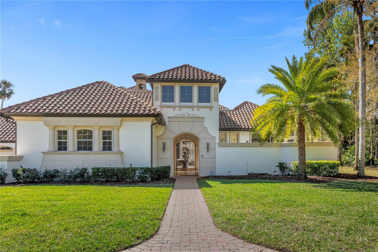 HEATHROW WOODS - Residential