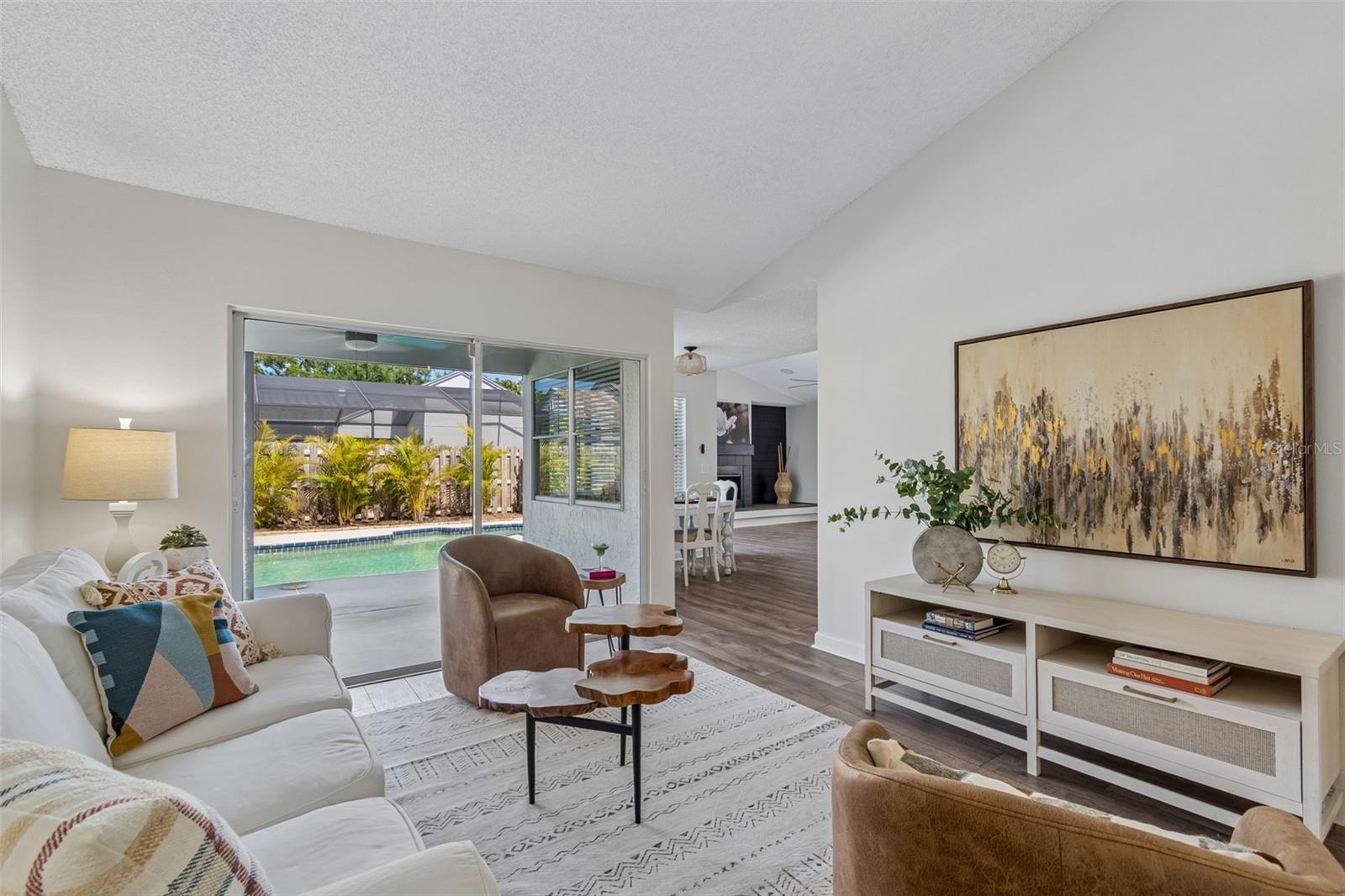 1977 BROOKSTONE WAY
