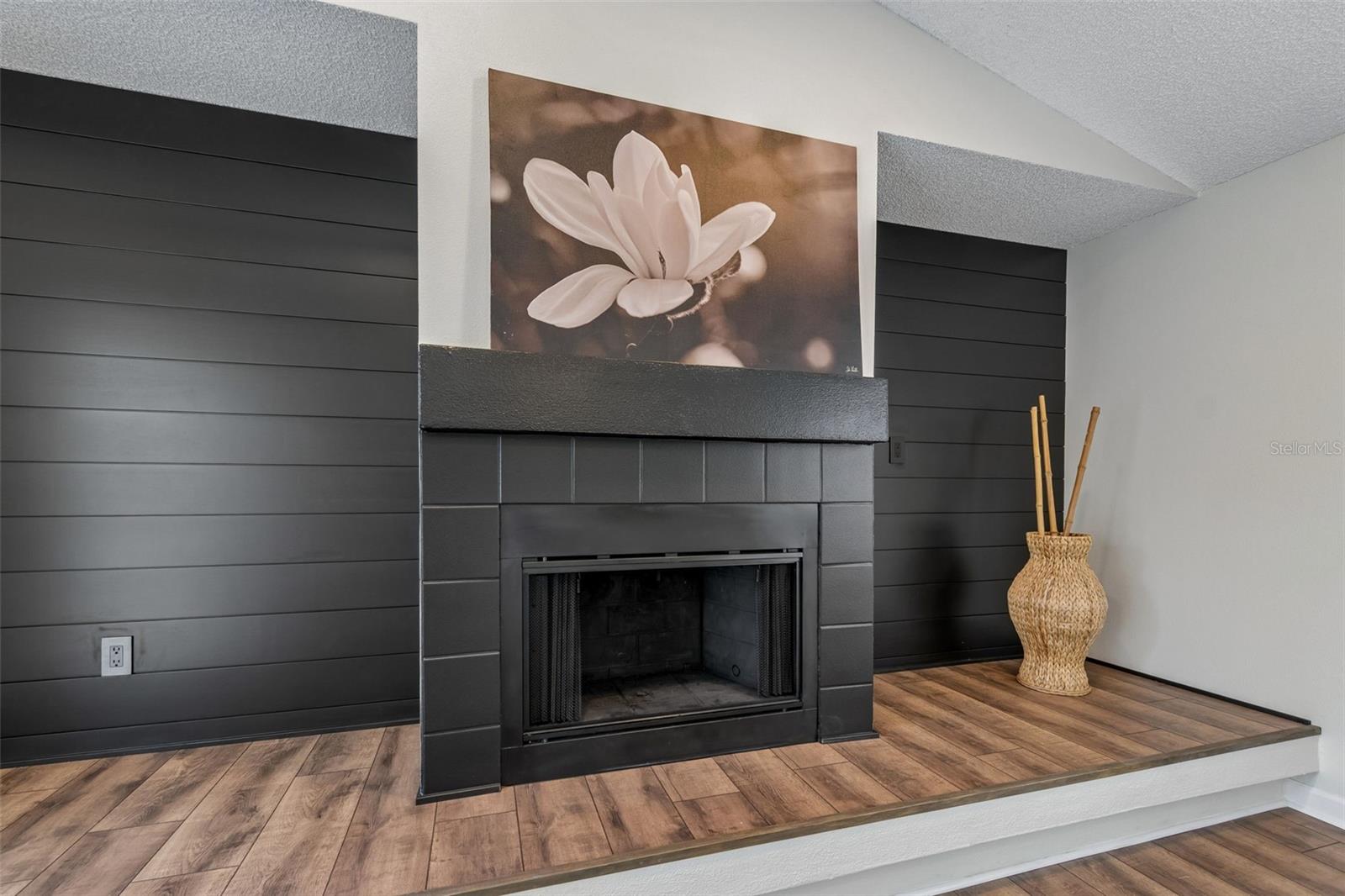 BROOKSTONE SUB - Residential