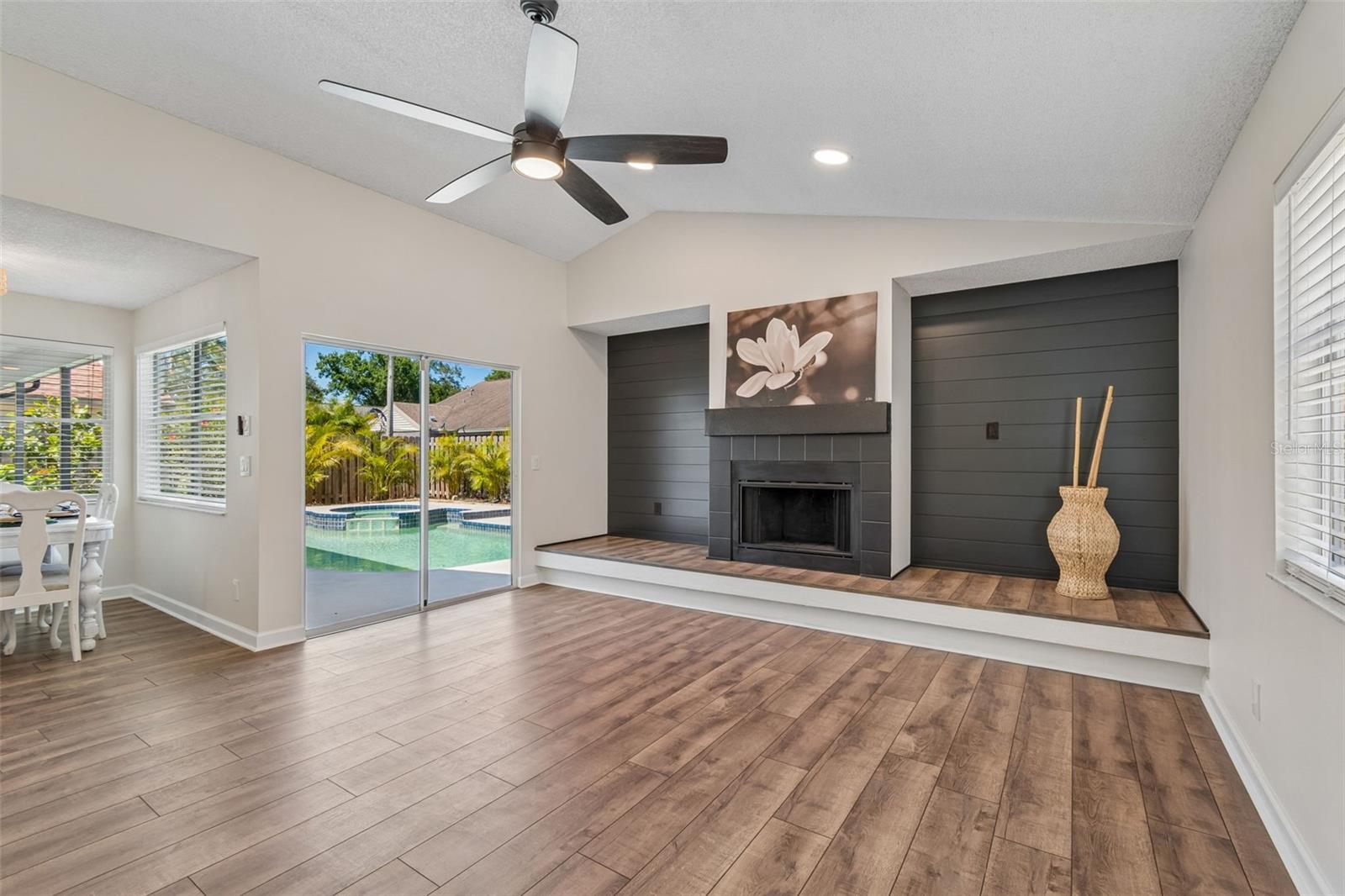 BROOKSTONE SUB - Residential