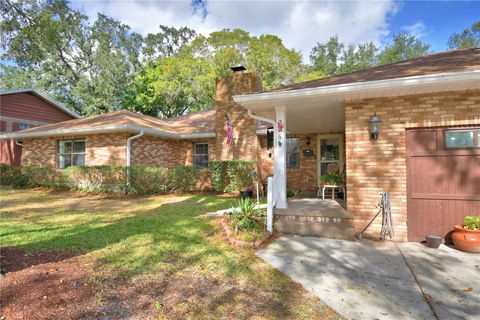 Photo of 236 Pinellas Street, Lakeland, FL 33803 (MLS # L4958854)
