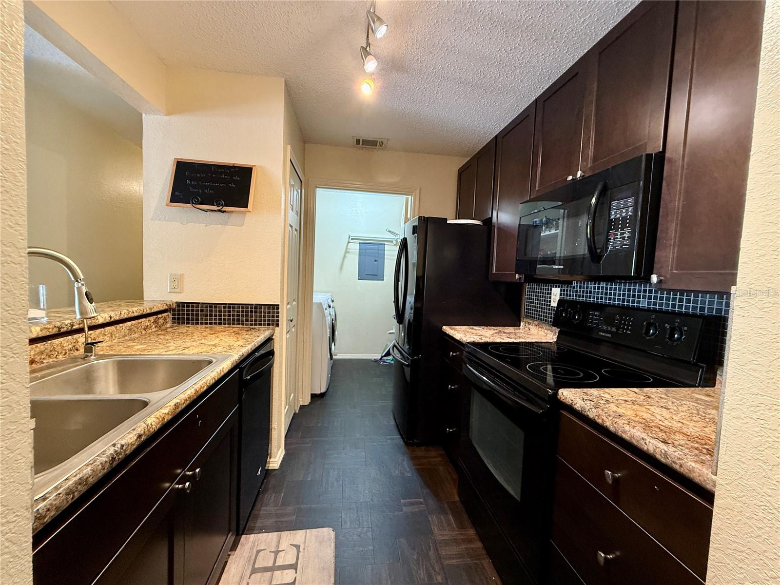 WINDSOR PARK AT GAINESVIL - Residential Lease