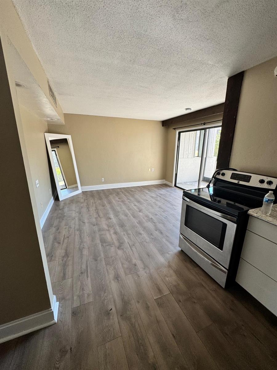 GRENELEFE CONDO BURN-WAY N UNIT 01 02 03 & 04 - Residential Lease