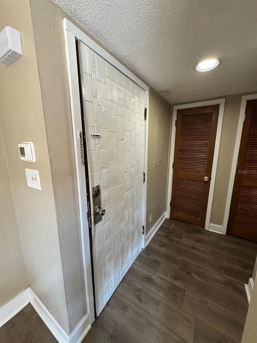 GRENELEFE CONDO BURN-WAY N UNIT 01 02 03 & 04 - Residential Lease