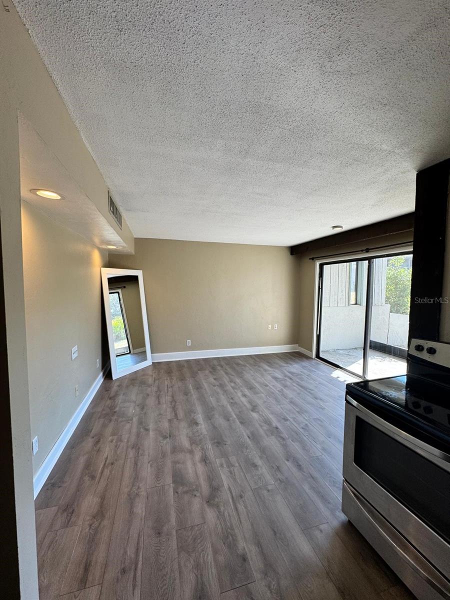 GRENELEFE CONDO BURN-WAY N UNIT 01 02 03 & 04 - Residential Lease