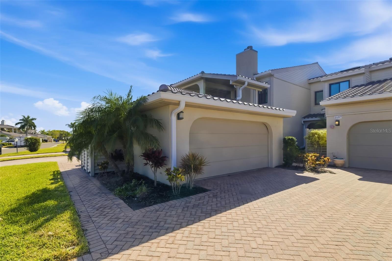 2195 HARBOURSIDE DRIVE 404