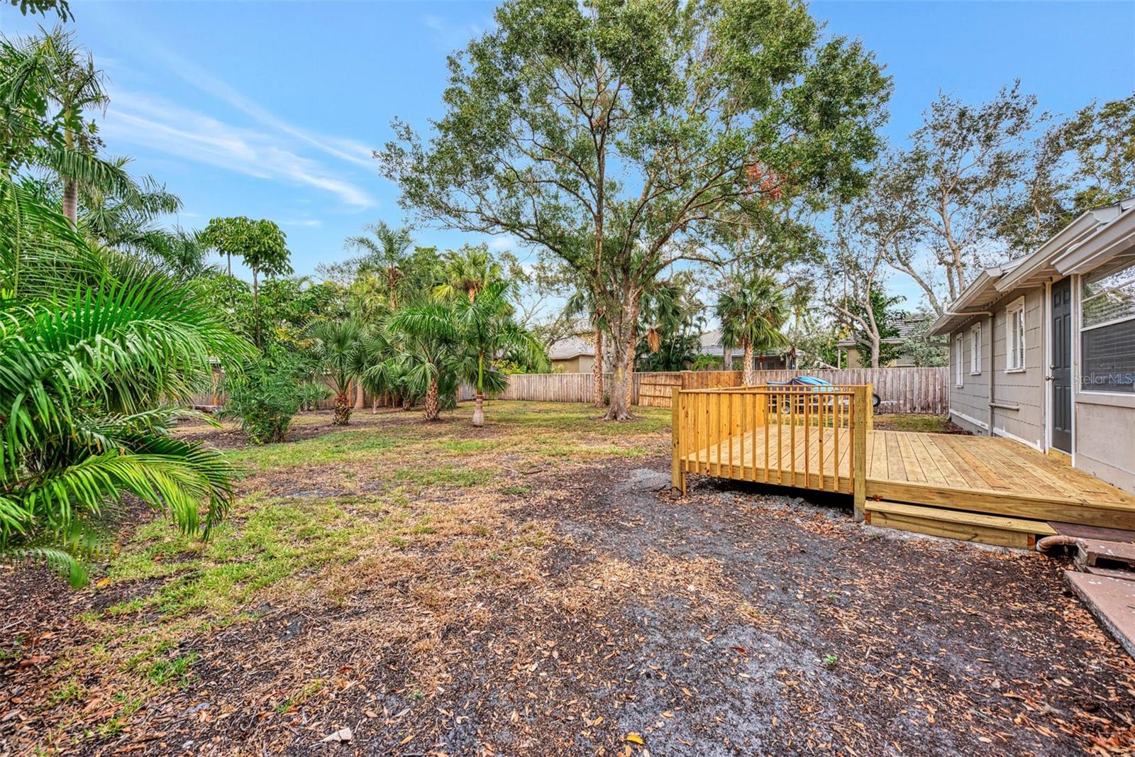 FLOYD & CAMERON SUB - Land