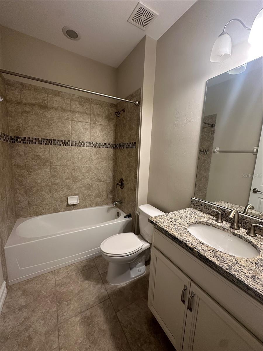 TOSCANA ISLES UN 1 - Residential