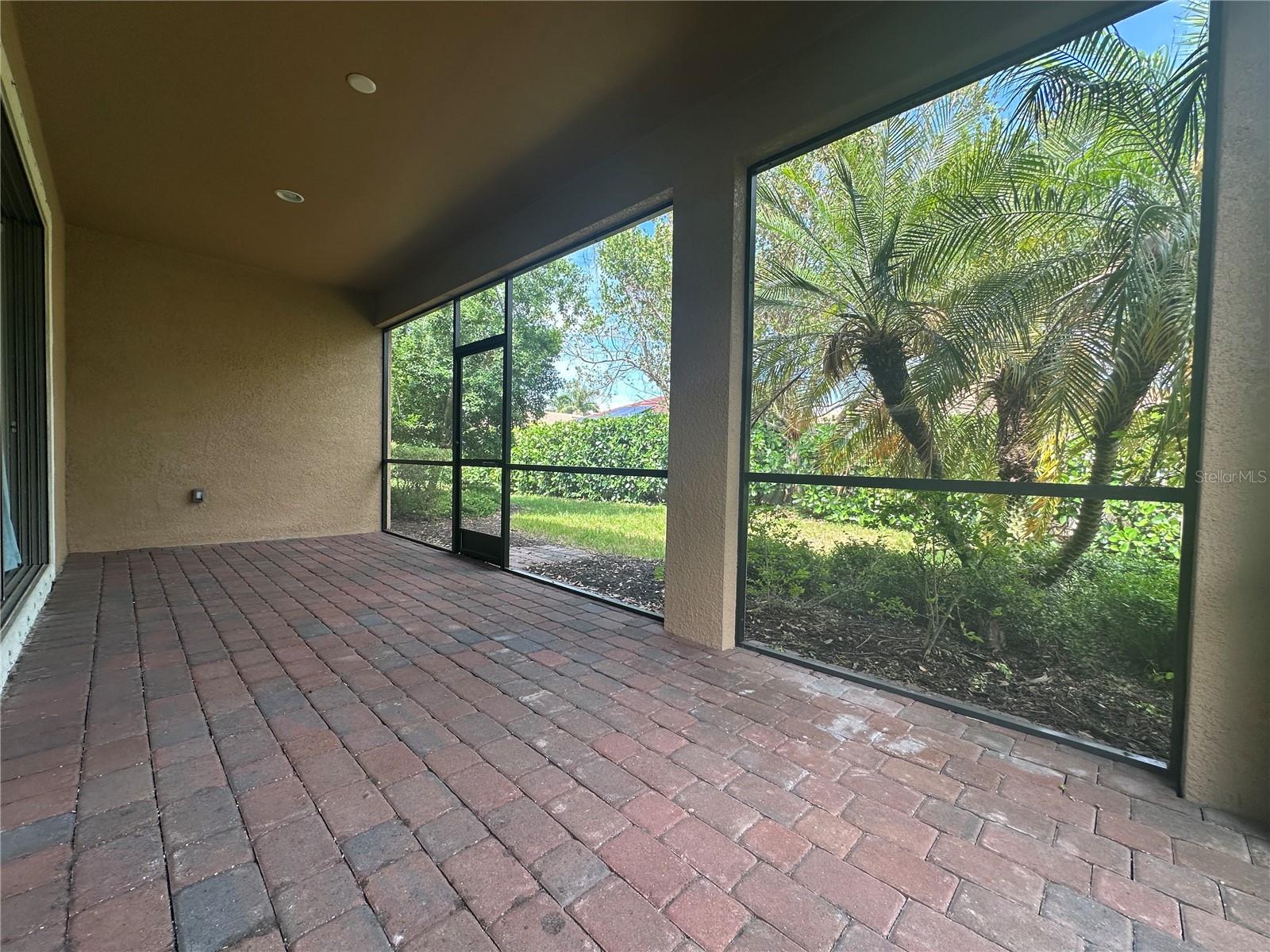 TOSCANA ISLES UN 1 - Residential