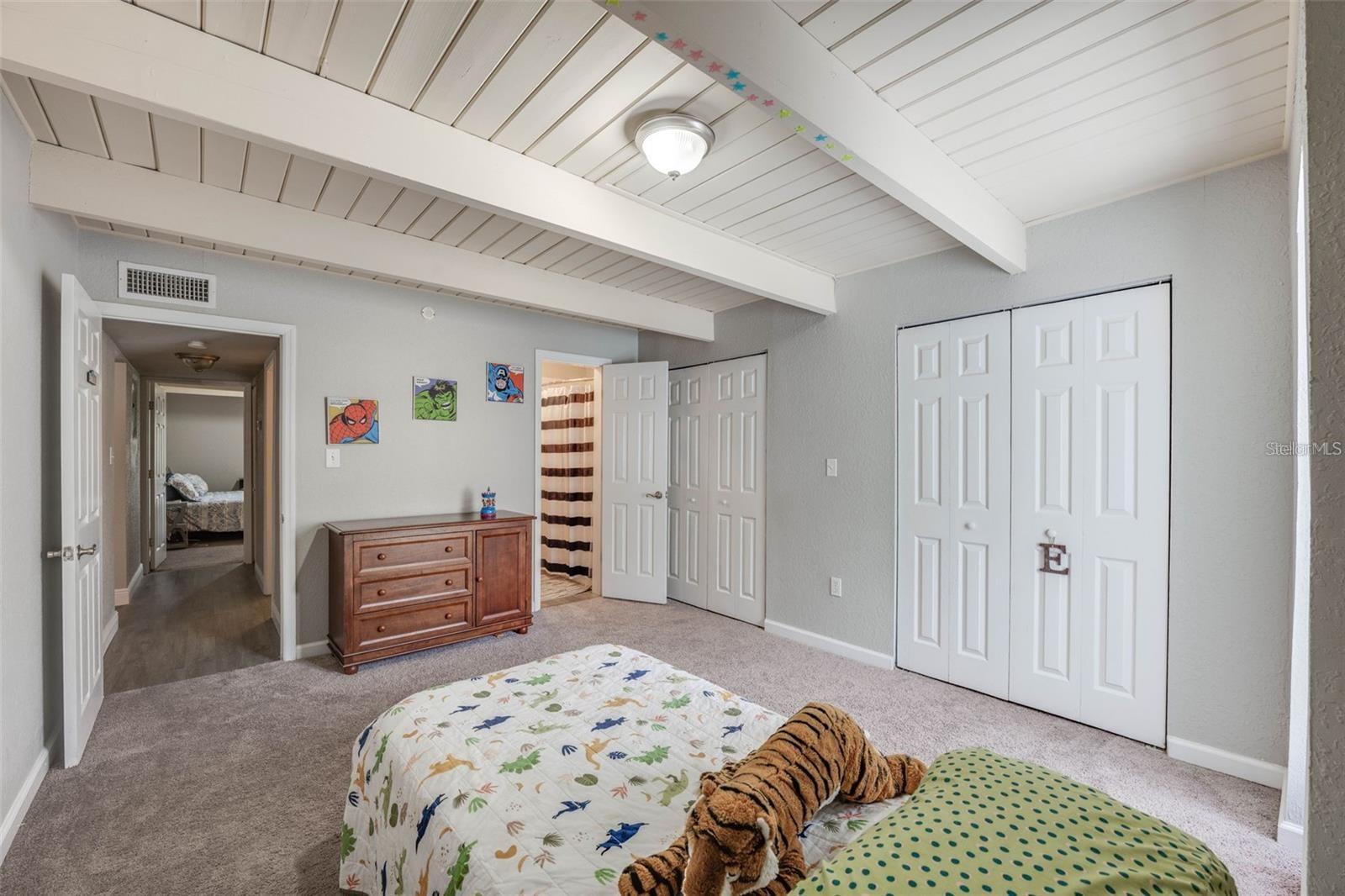 LA COSTA BRAVA LAKESIDE - Residential Lease