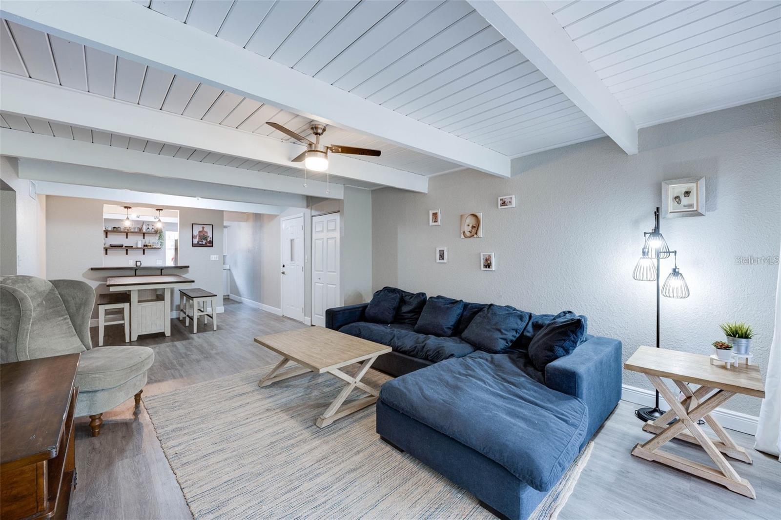 LA COSTA BRAVA LAKESIDE - Residential Lease