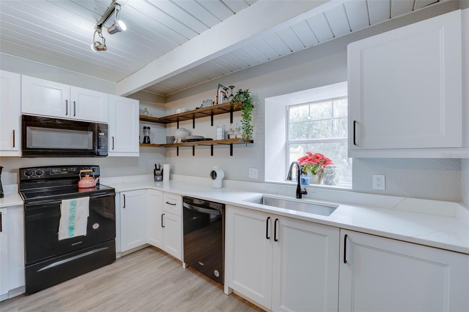 LA COSTA BRAVA LAKESIDE - Residential Lease