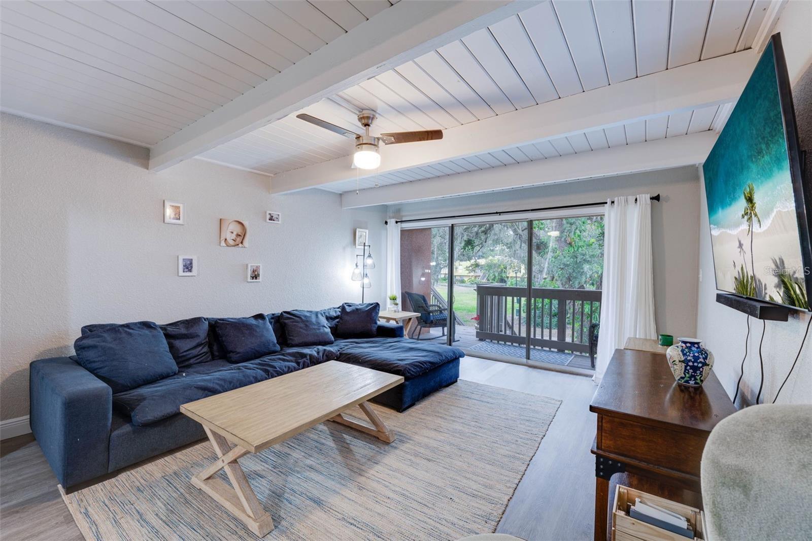 LA COSTA BRAVA LAKESIDE - Residential Lease