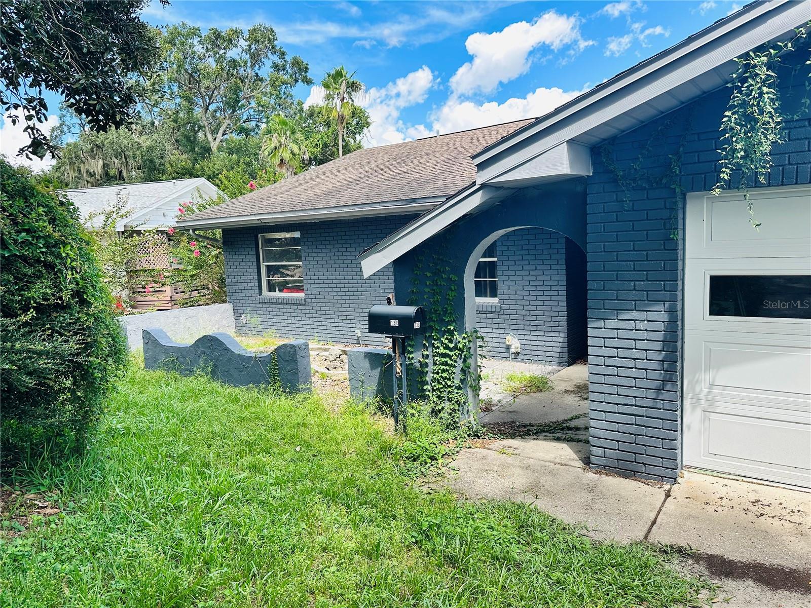 138 WHITTIER LANE