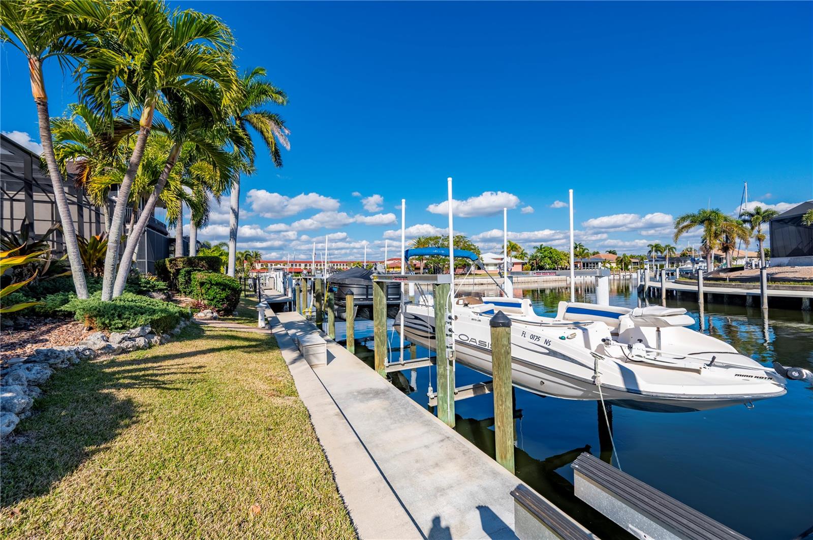PUNTA GORDA ISLES SEC 03 - Residential