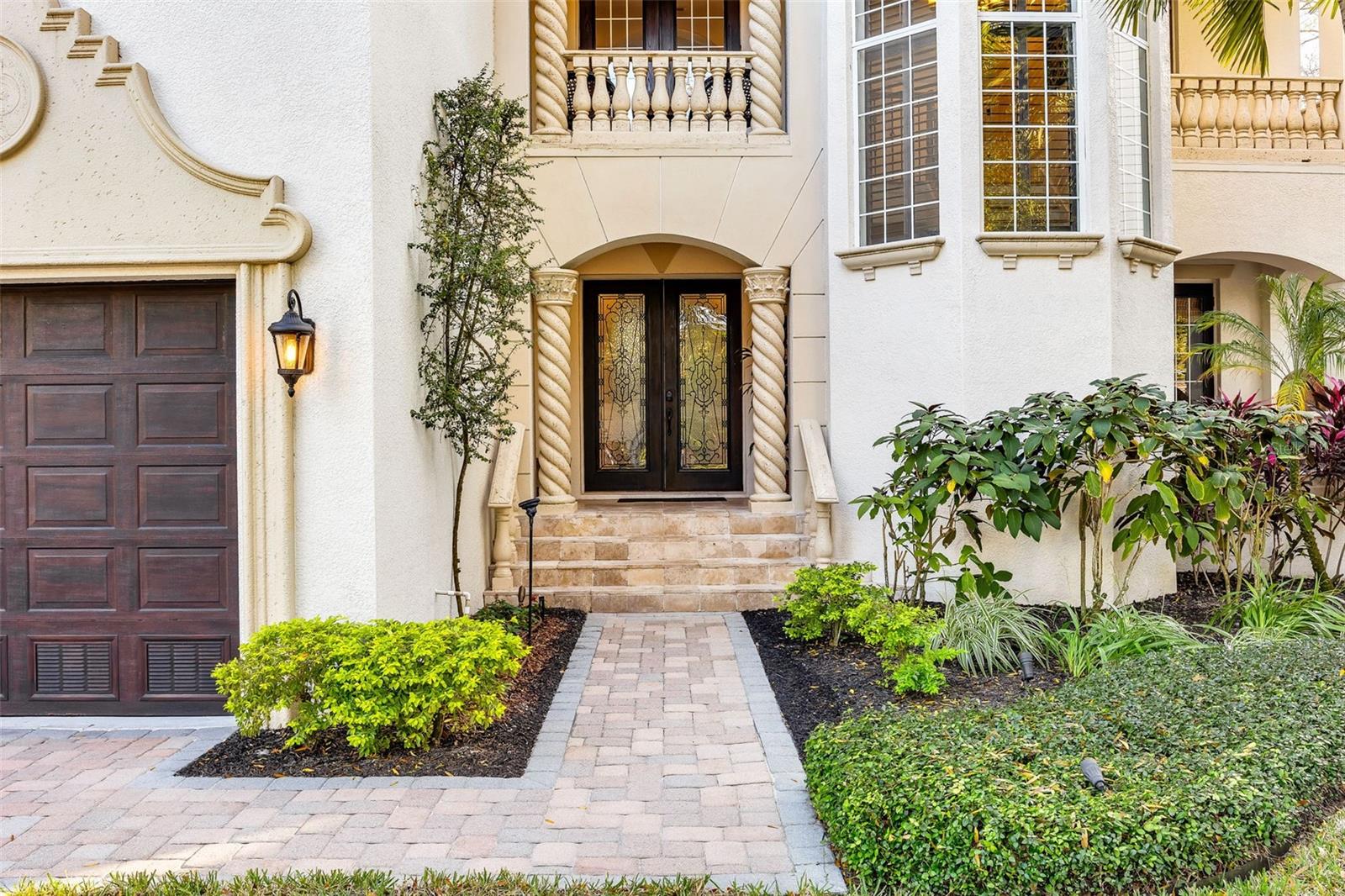 DAVIS ISLANDS PB10 PG52 TO 57 - Residential